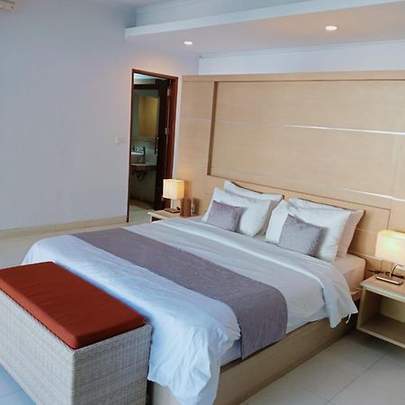 Glisten Up Villa Beach Side Sanur! Eksteriør bilde
